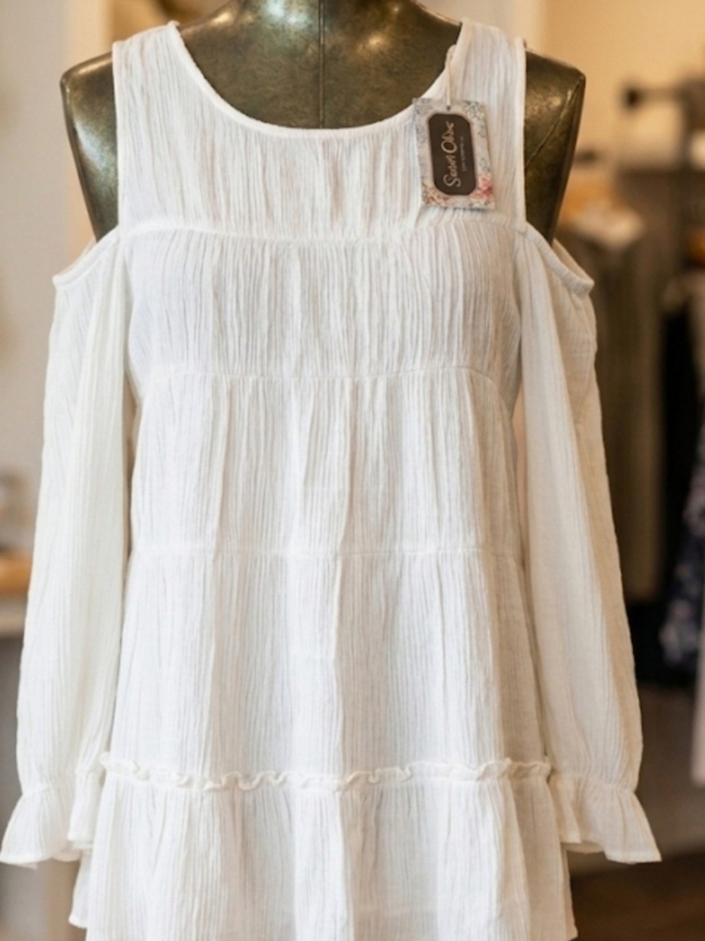 entro White Cold-Shoulder Gauze Tunic